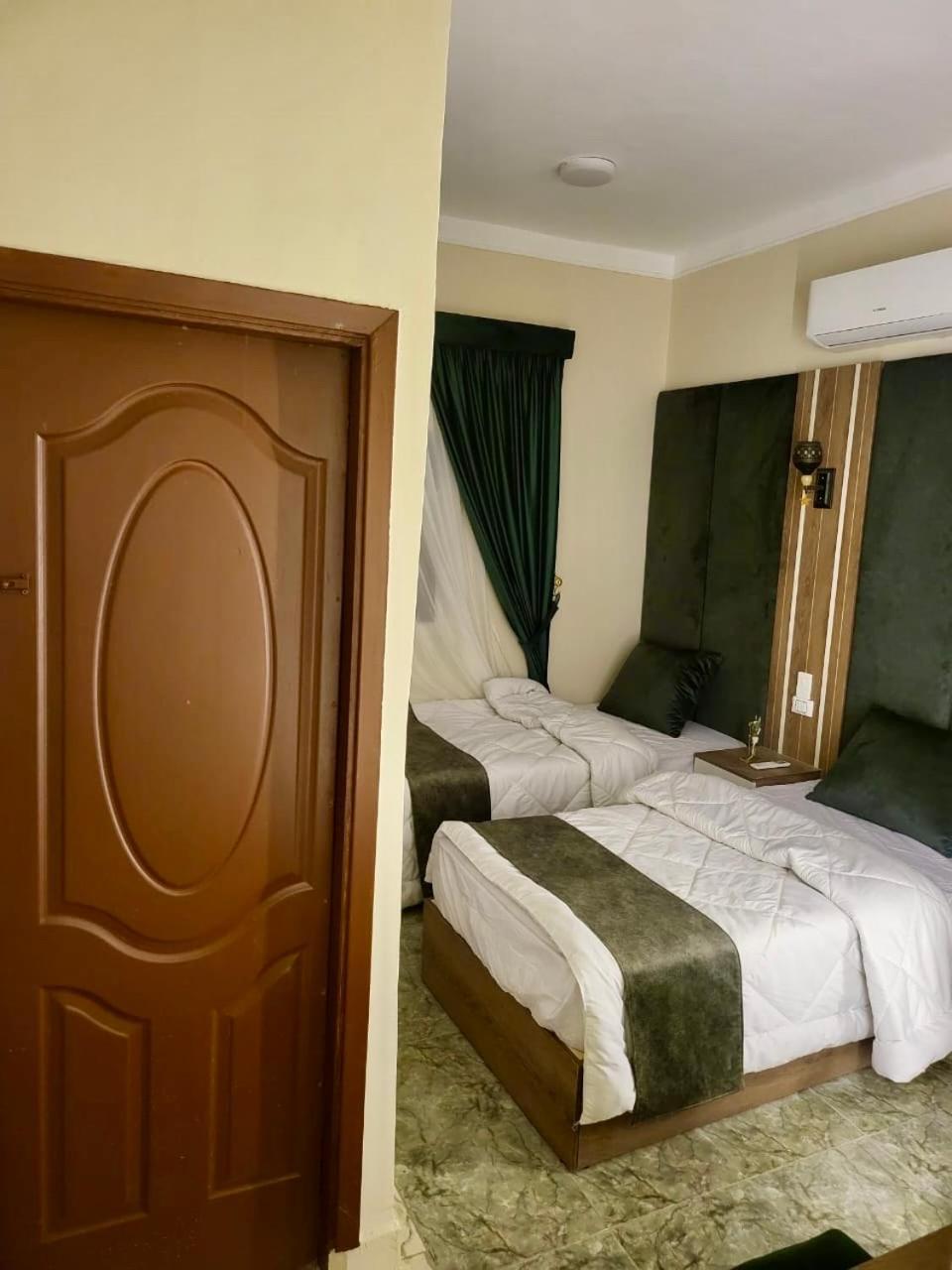 Global Pyramids Hotel Kafret el-Gabal Екстериор снимка