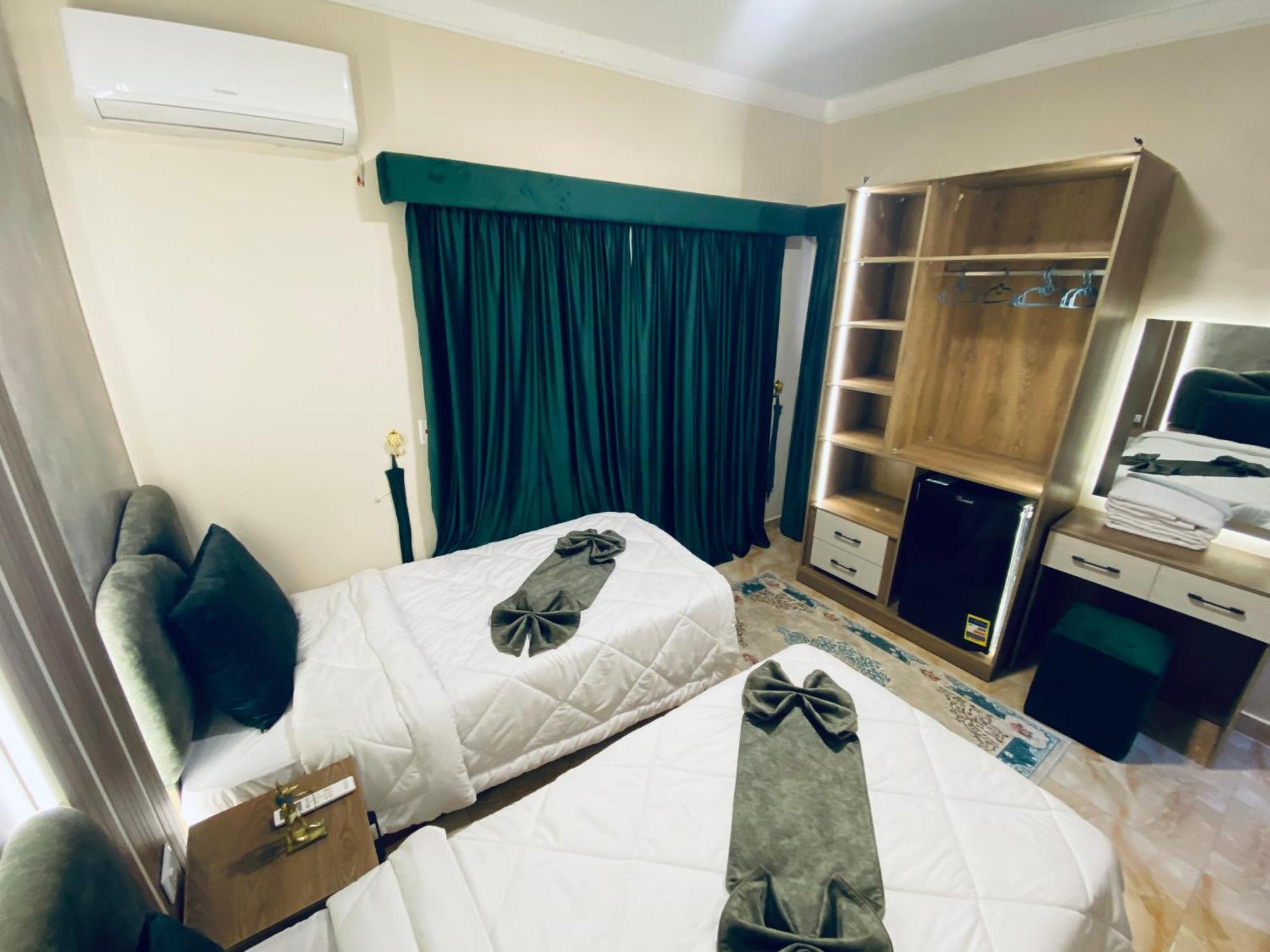 Global Pyramids Hotel Kafret el-Gabal Екстериор снимка